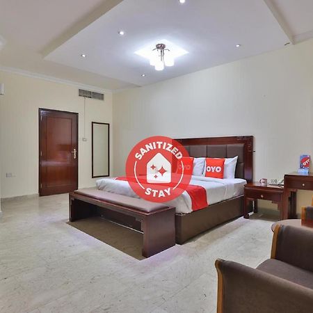 Oyo 366 Waves Hotel Ajman Extérieur photo