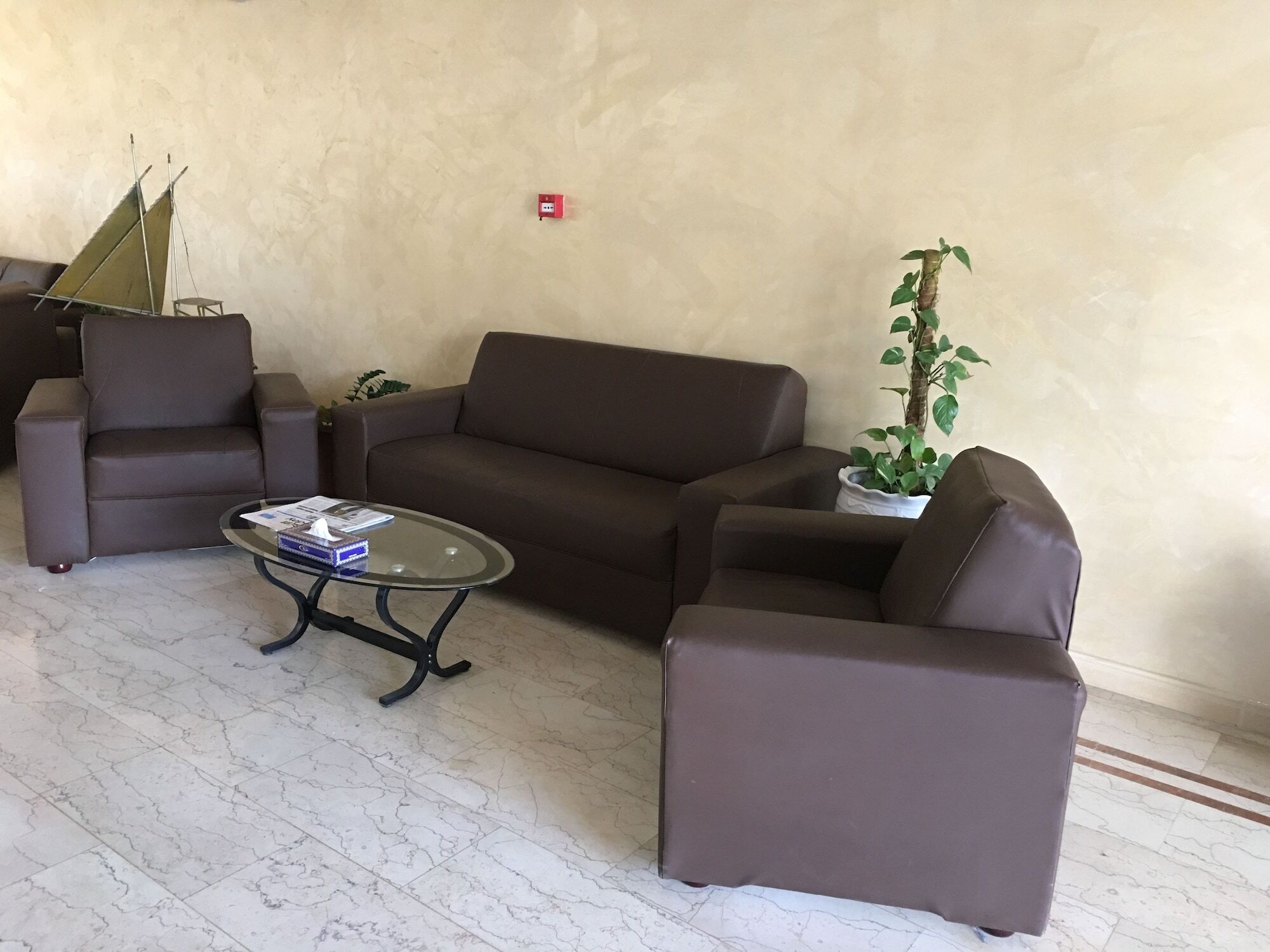 Oyo 366 Waves Hotel Ajman Extérieur photo