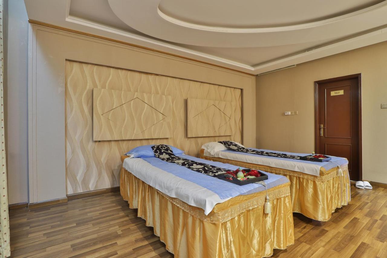 Oyo 366 Waves Hotel Ajman Extérieur photo